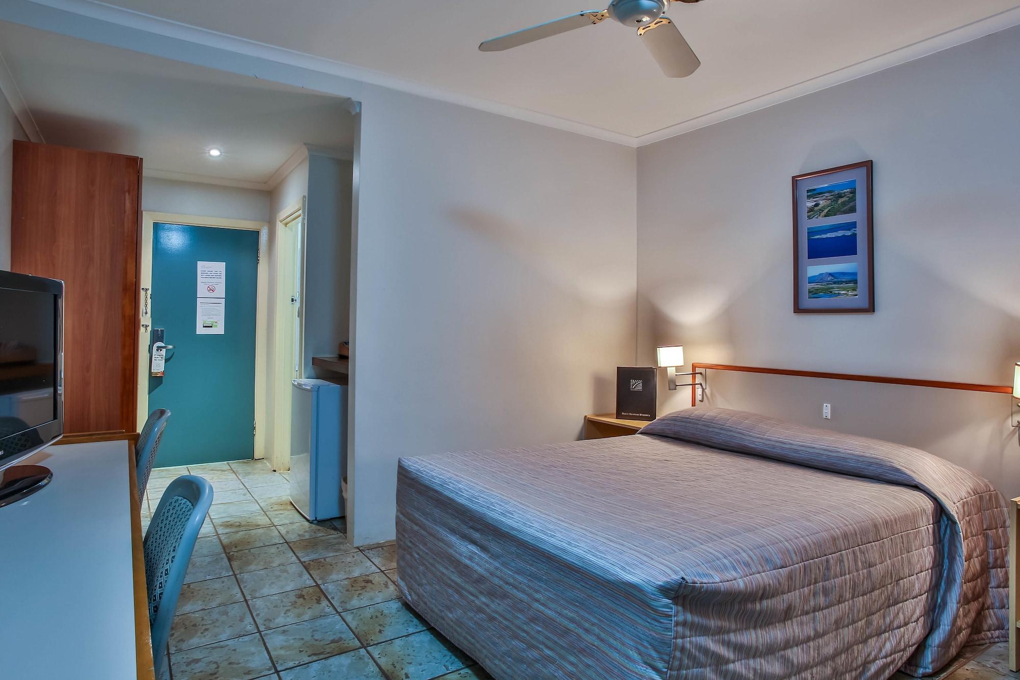 Hotel Кунунура Екстериор снимка