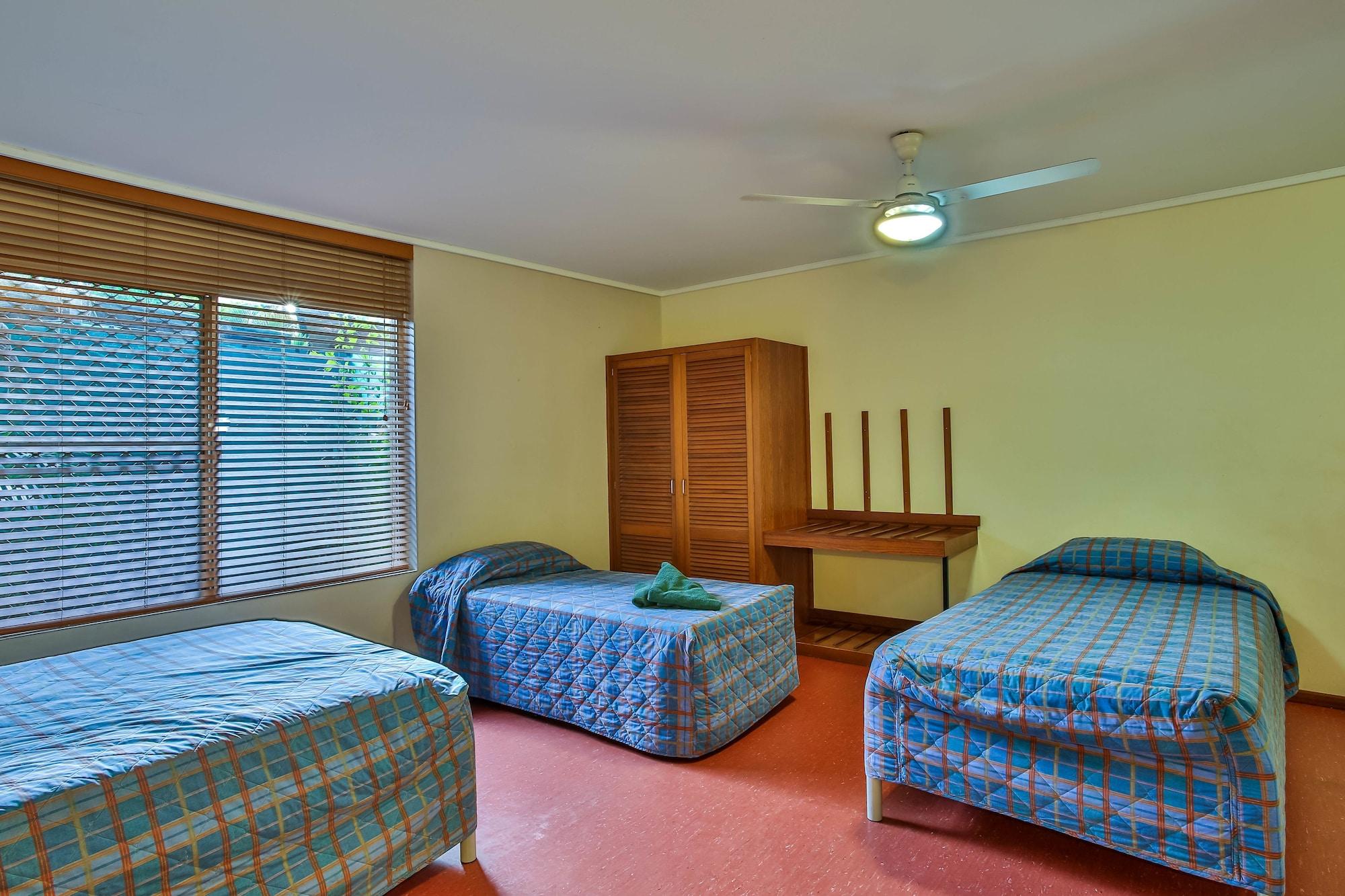 Hotel Кунунура Екстериор снимка