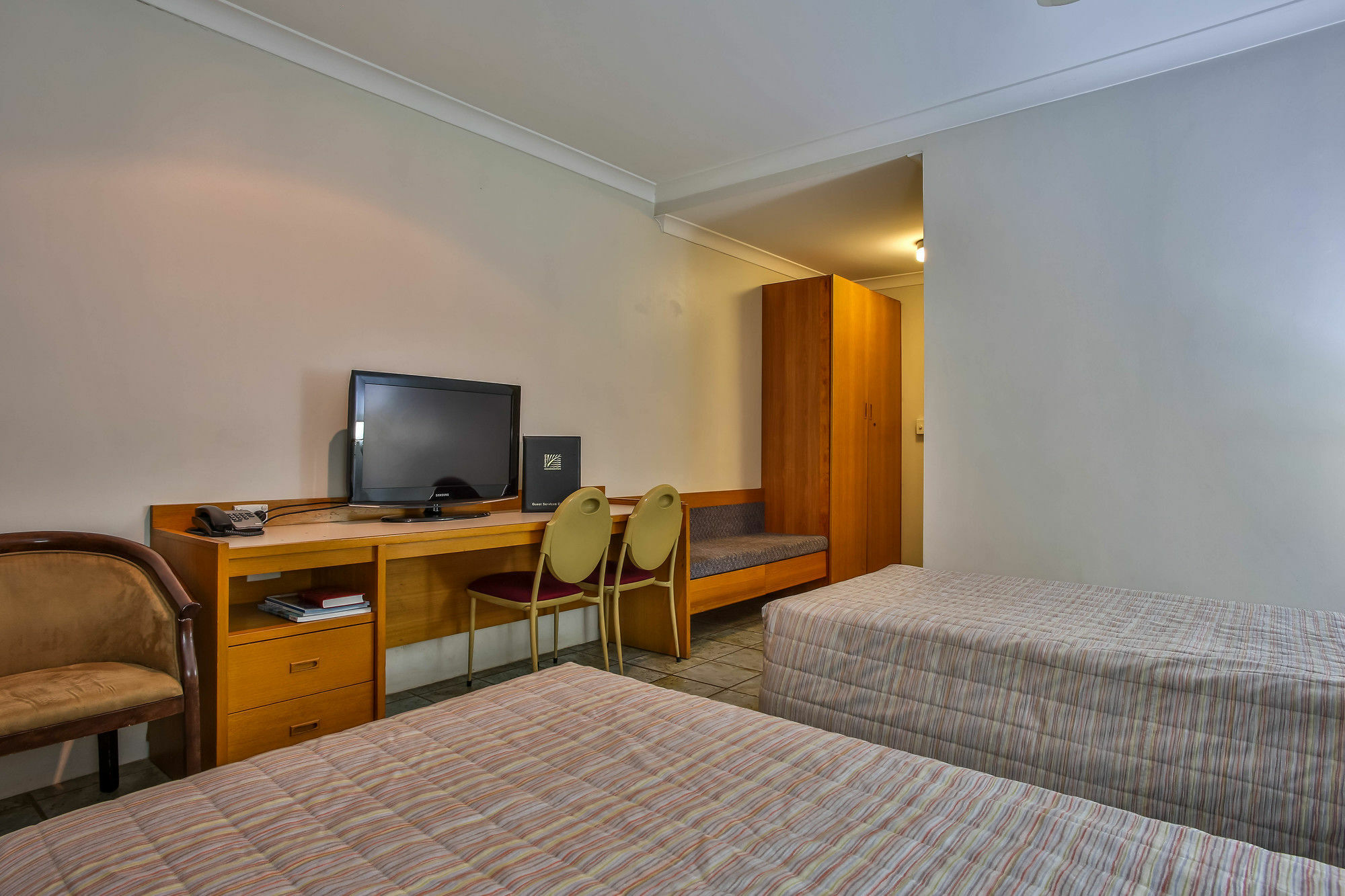 Hotel Кунунура Екстериор снимка